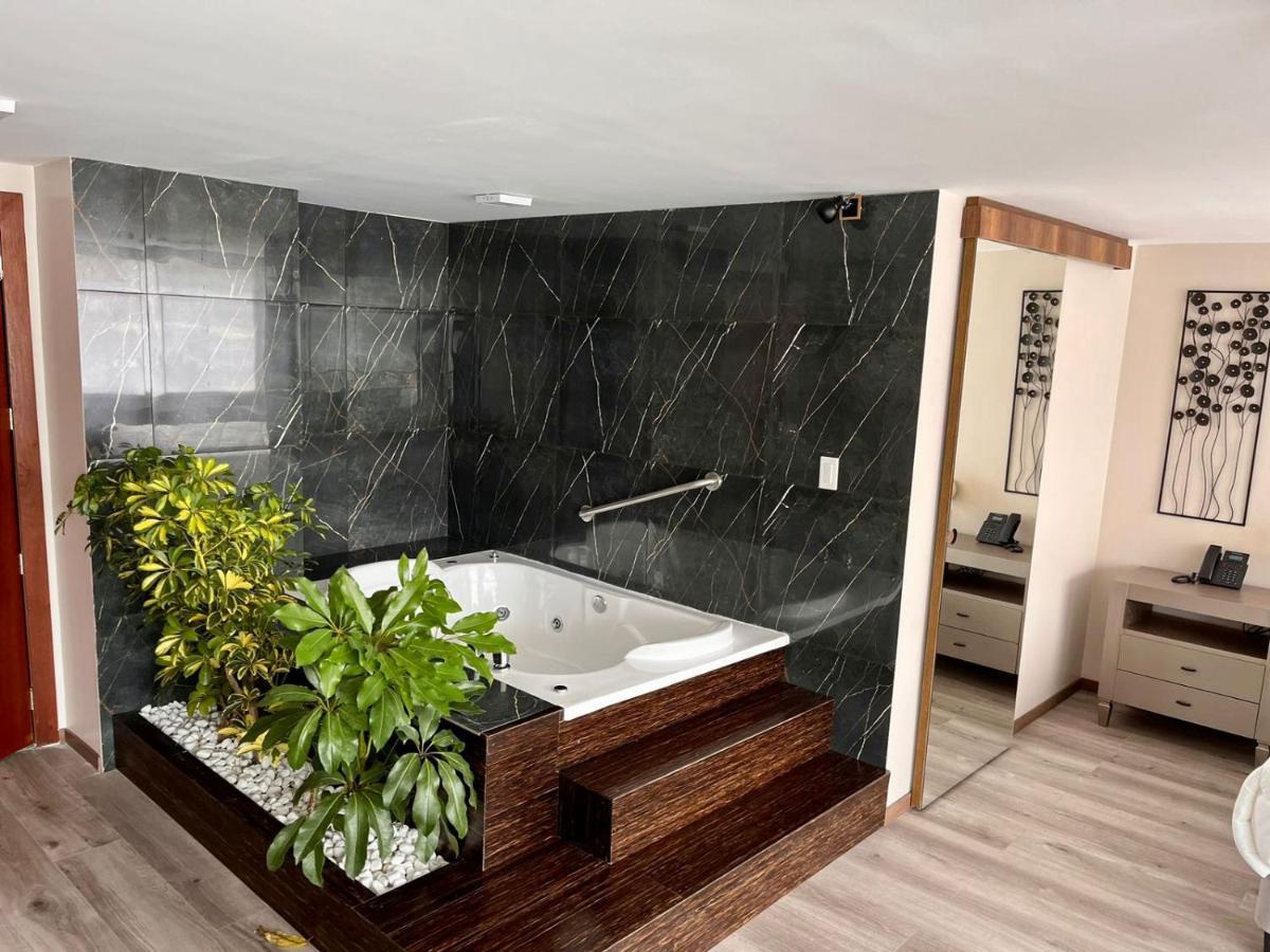 Hotel Ambato Ngoại thất bức ảnh