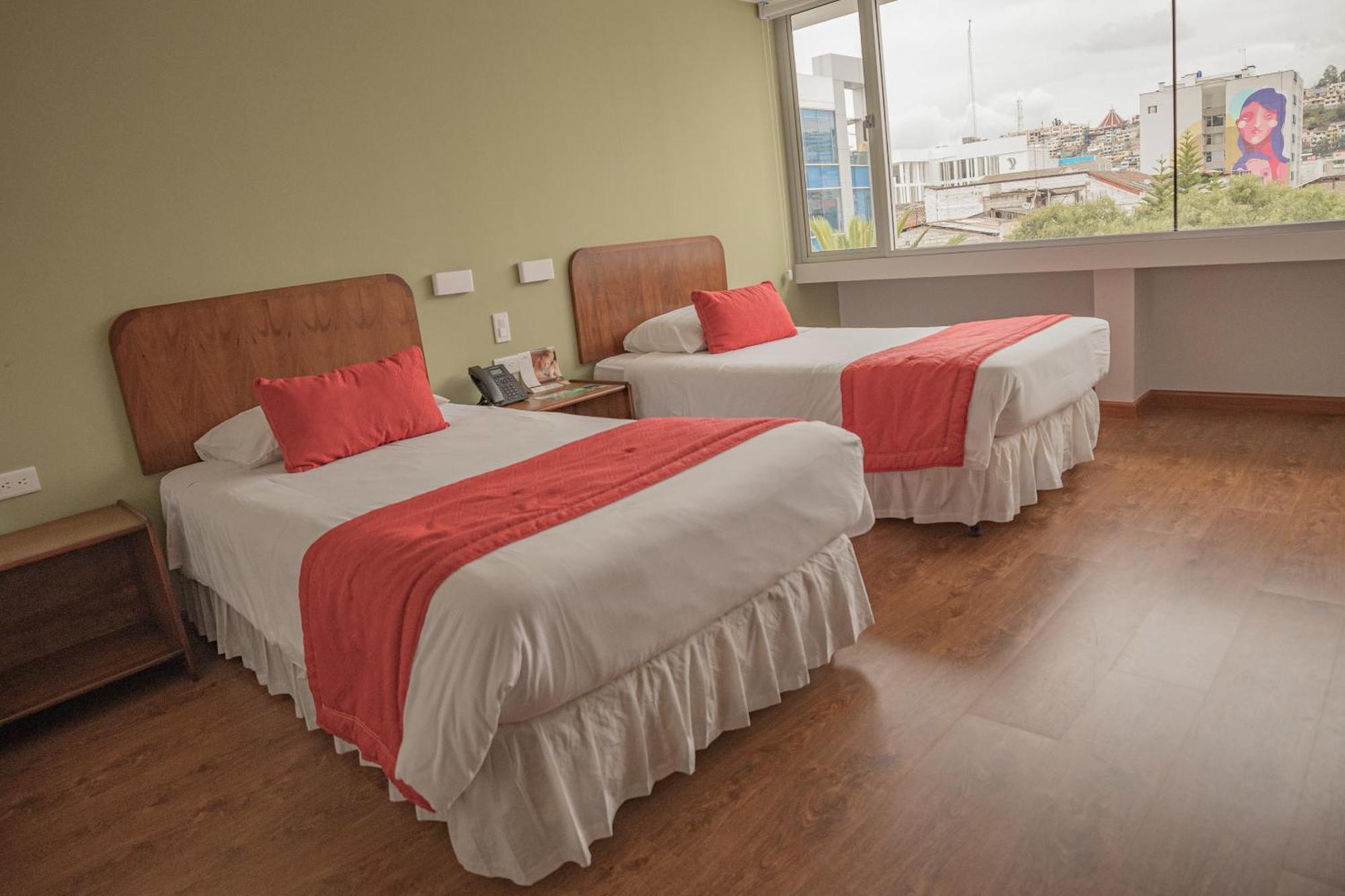 Hotel Ambato Ngoại thất bức ảnh