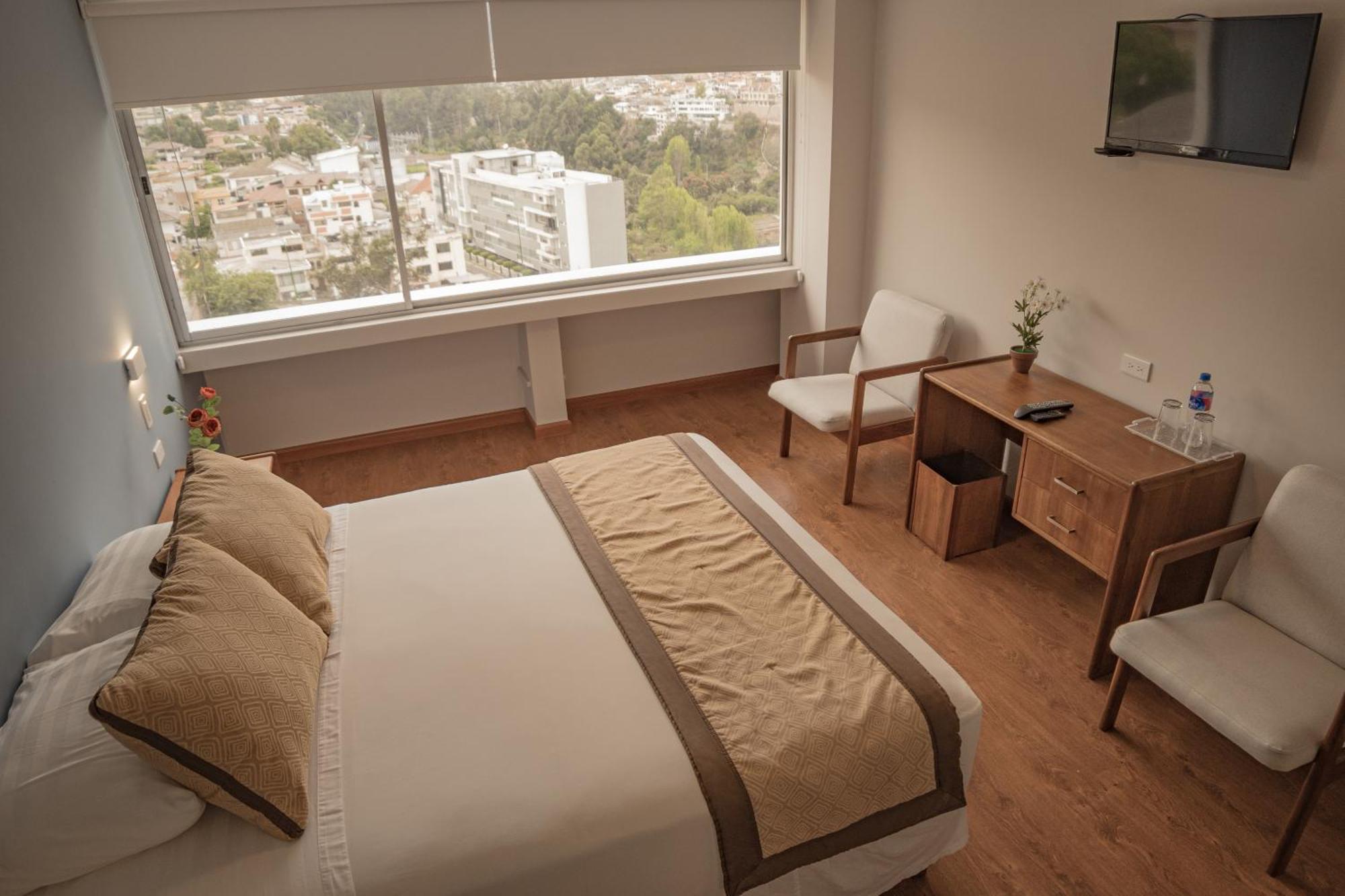 Hotel Ambato Ngoại thất bức ảnh